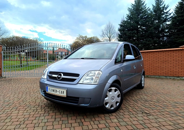 Opel Meriva cena 10900 przebieg: 172000, rok produkcji 2005 z Staszów małe 562